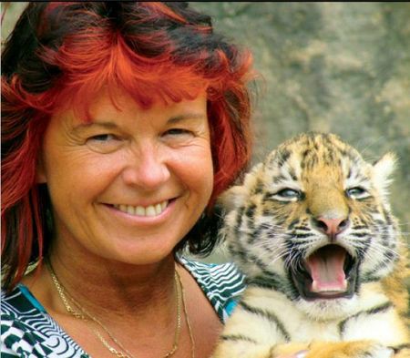 Zuzana Samková - AUTOBIOGRAFIE - fotografky,spisovatelky.