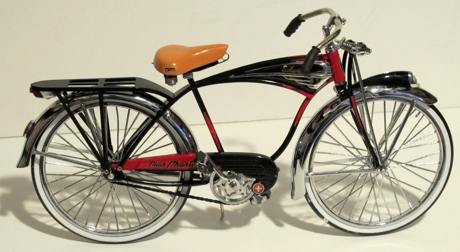 SCHWINN Black Phantom - Cruiser 